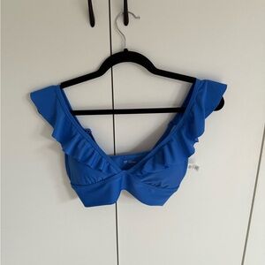BNWT Blue Ruffled Women's Bikini Top